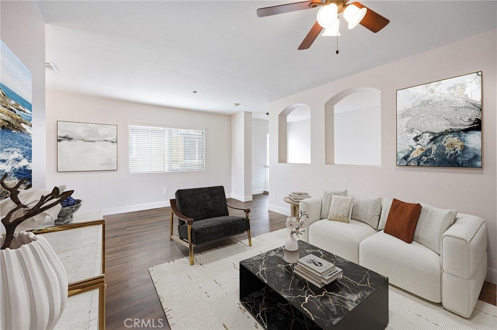 Photo of Listing #OC25188364