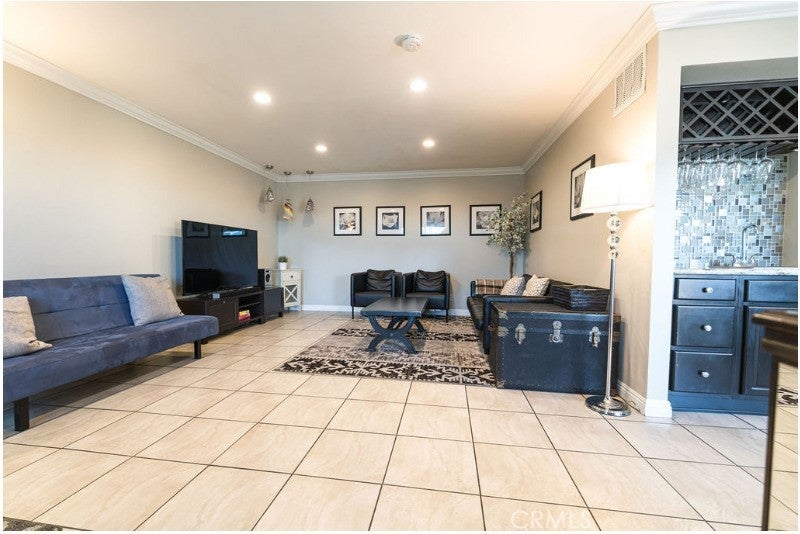 Photo of Listing #OC25191205