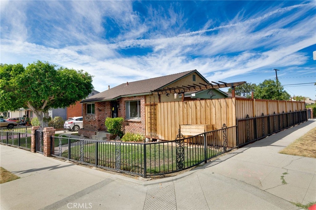 Photo of Listing #CV25188856