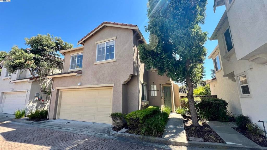 Photo of Listing #41109274