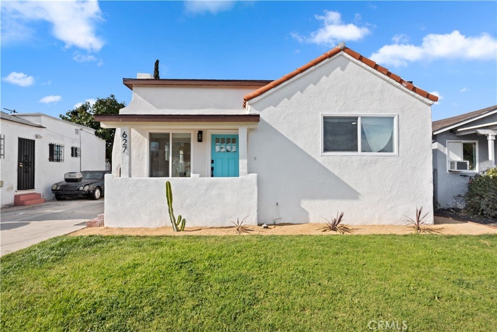 Photo of Listing #SB25192033