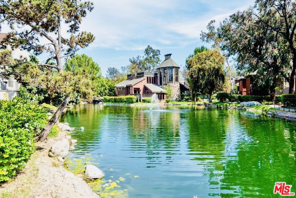 Photo of Listing #25581023