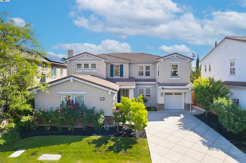 Photo of Listing #41109378