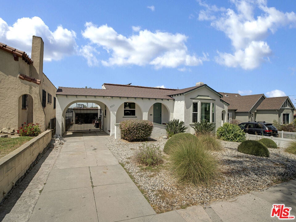 Photo of Listing #25583015