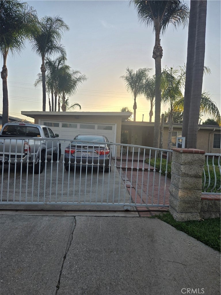 Photo of Listing #CV25192438