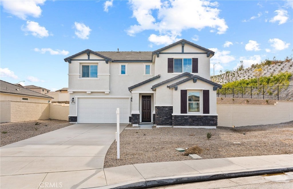 Photo of Listing #IV25192582