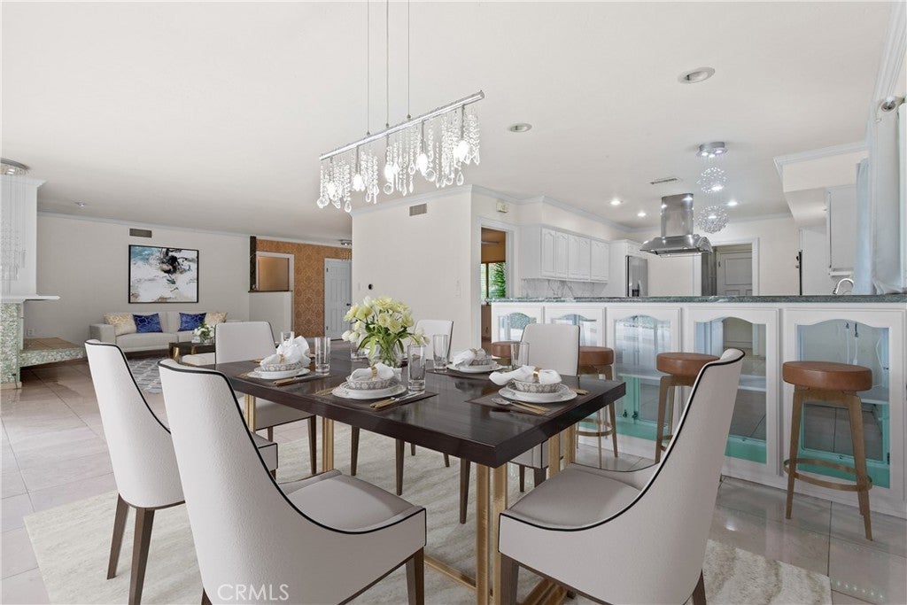 Photo of Listing #SR25189059