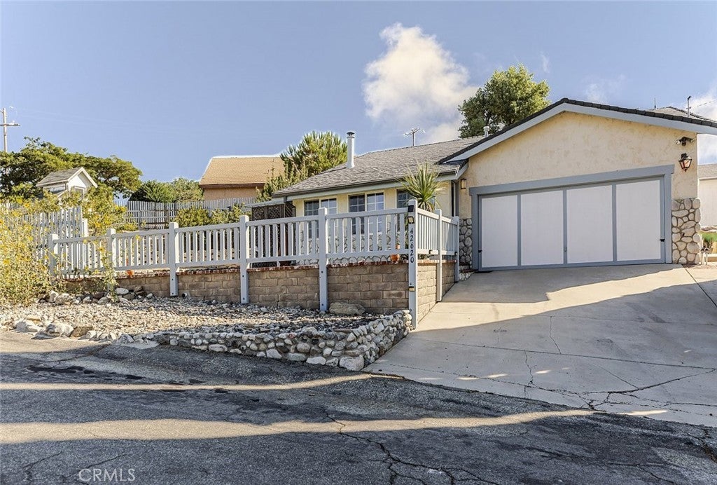 Photo of Listing #SR25187474