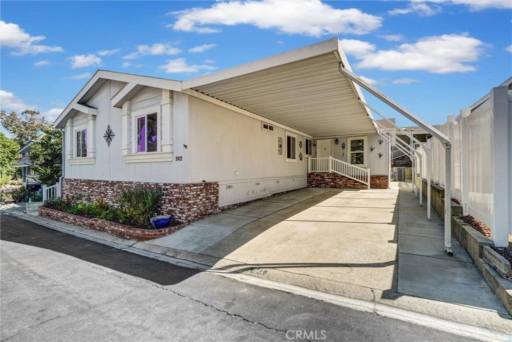 Photo of Listing #TR25192785