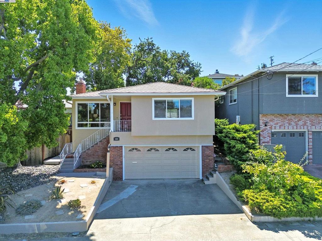 Photo of Listing #41109458