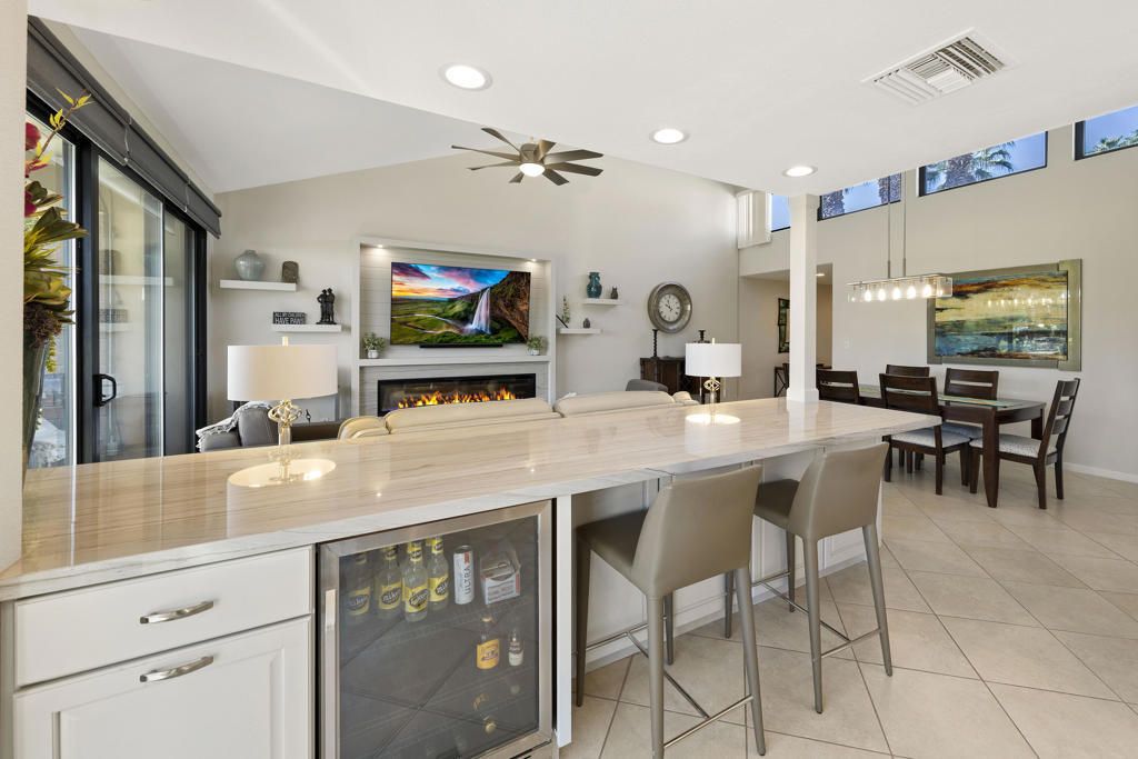 220 Madrid Avenue, Palm Desert