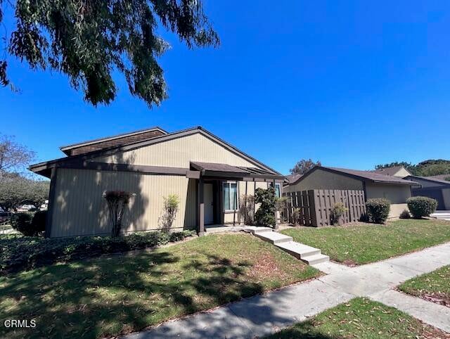 Photo of Listing #V1-32001