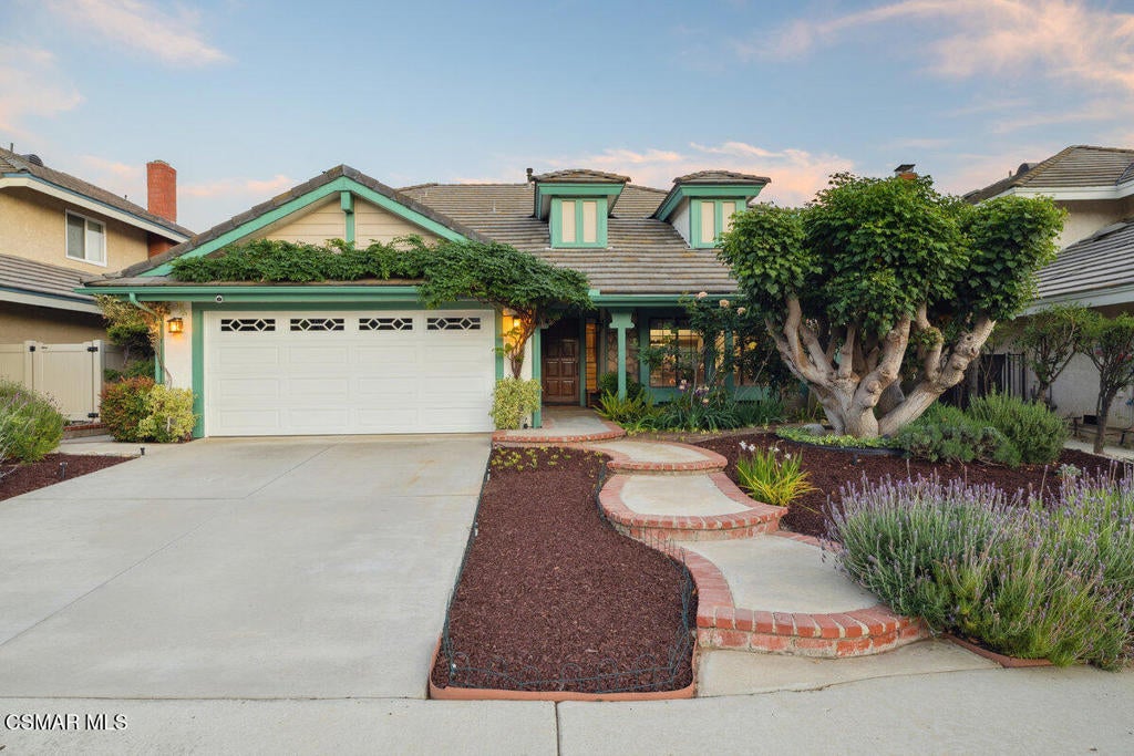 Photo of Listing #225004371