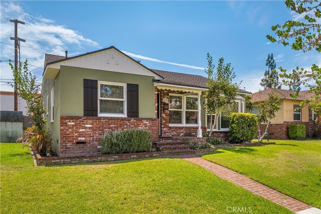 Photo of Listing #PW25191494