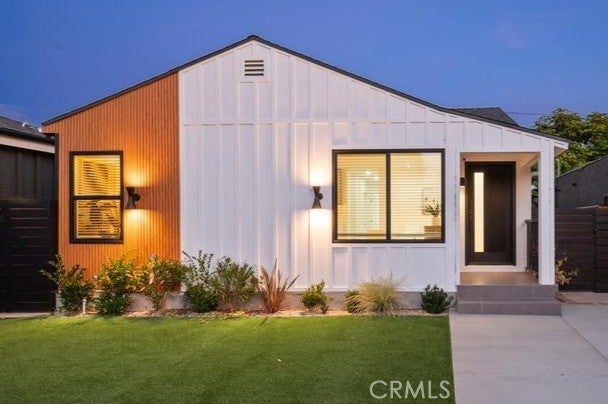 Photo of Listing #SR25189075