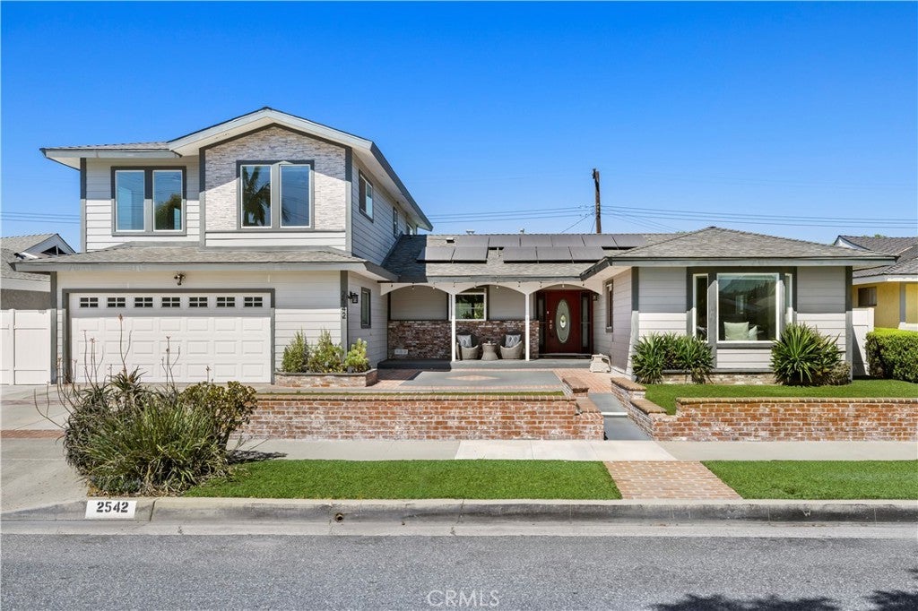 Photo of Listing #PW25193200