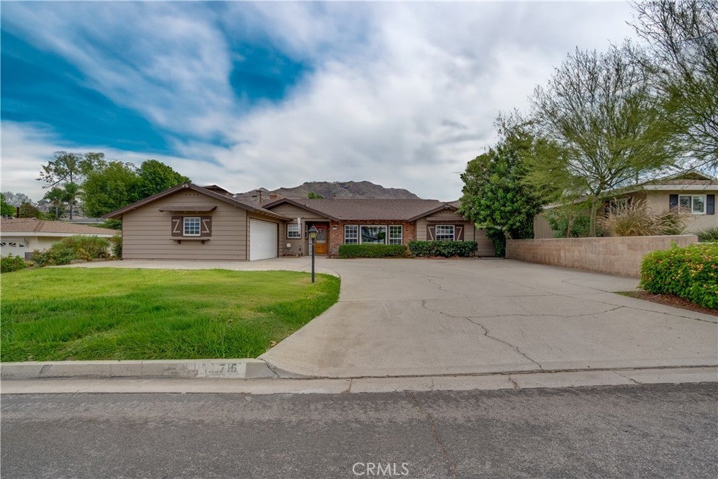 Photo of Listing #IG25192521