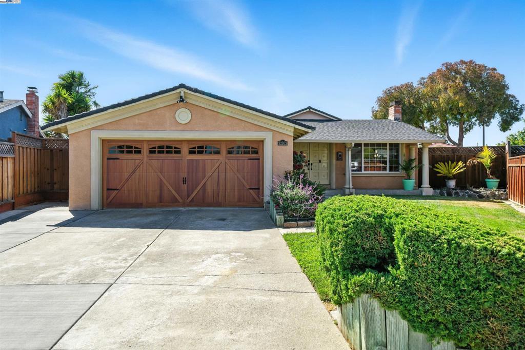 Photo of Listing #41109527