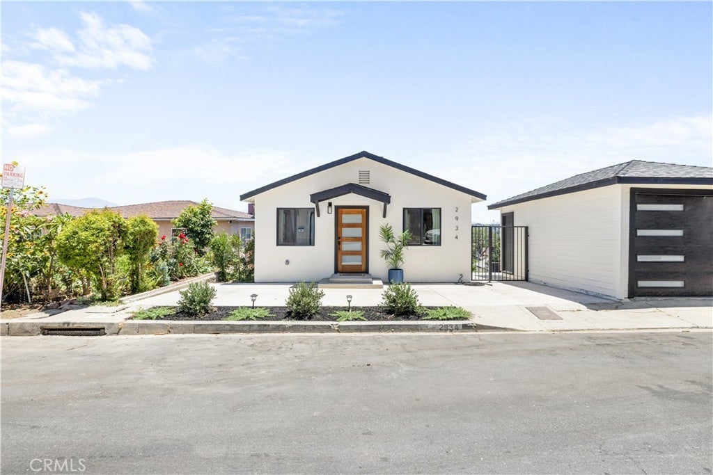 Photo of Listing #CV25193557