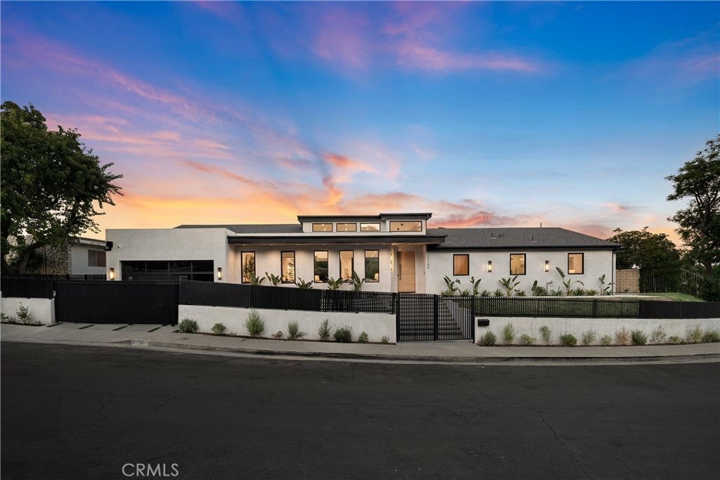 Photo of Listing #SR25188080