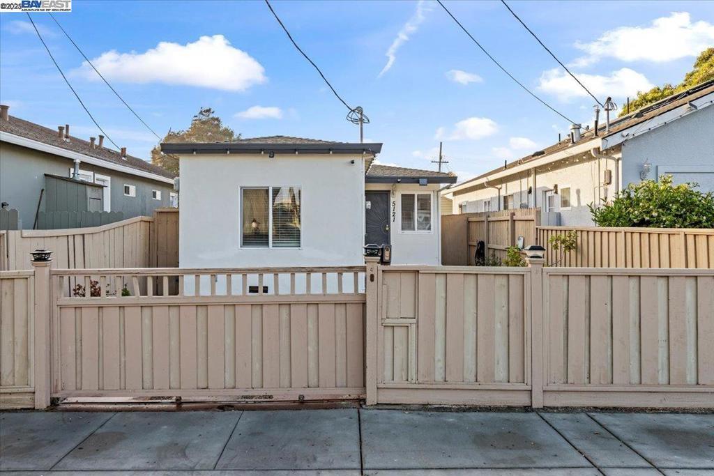 Photo of Listing #41109535