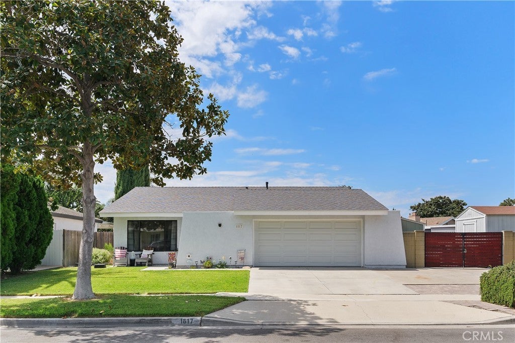 Photo of Listing #PW25193704