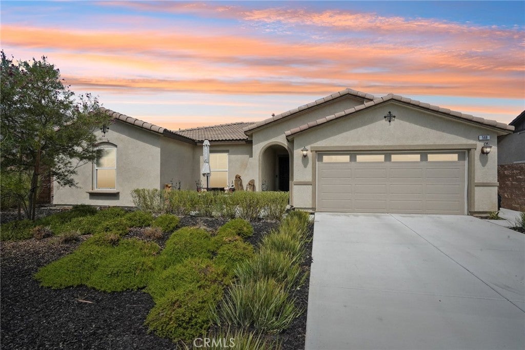 Photo of Listing #DW25193929