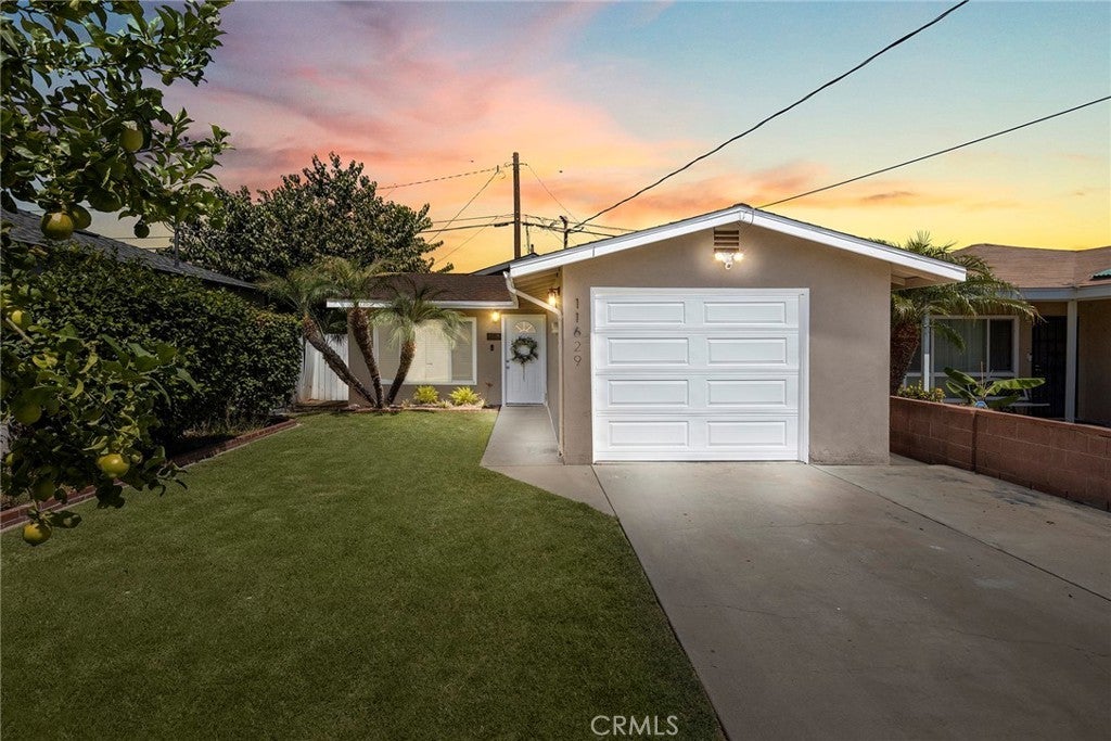 Photo of Listing #PW25193326