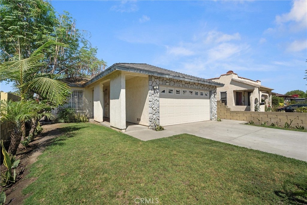 Photo of Listing #PW25192973