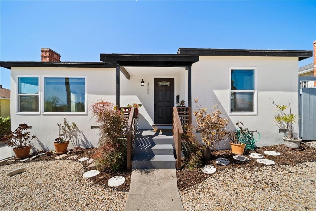 Photo of Listing #DW25193983