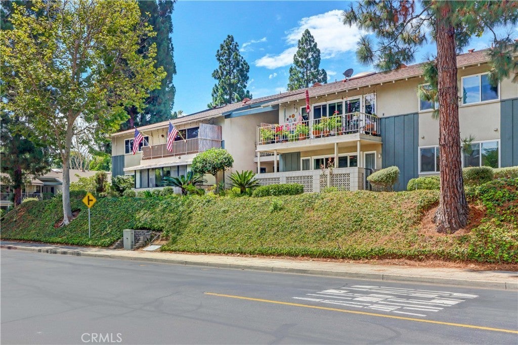 Photo of Listing #OC25193532