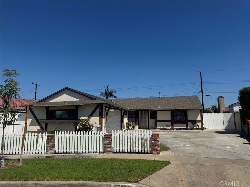 Photo of Listing #PW25193992