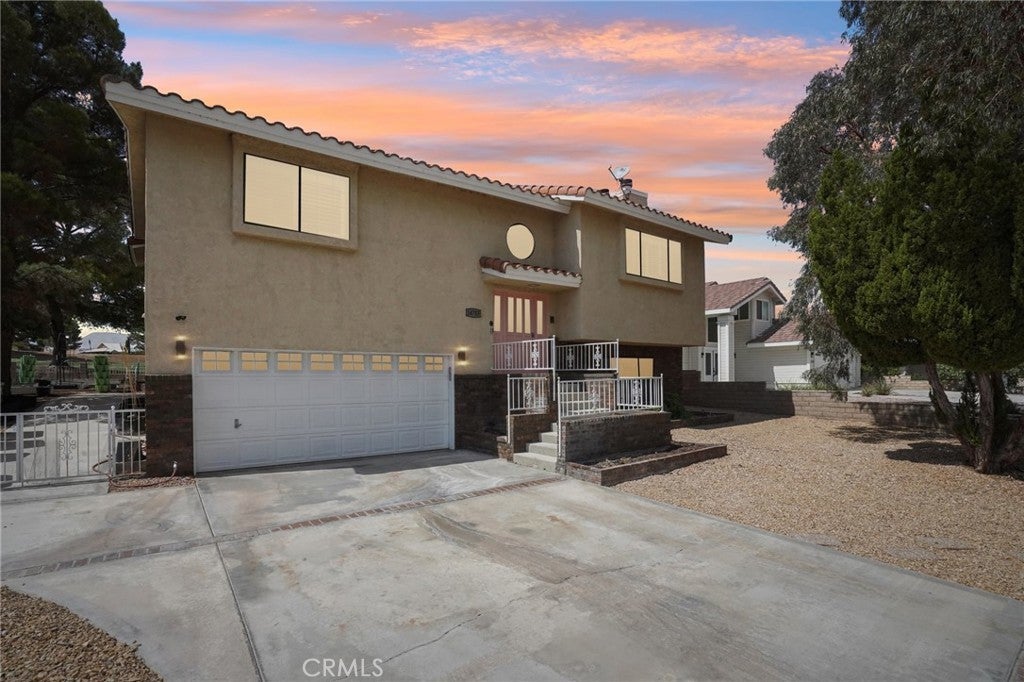 Photo of Listing #CV25194012