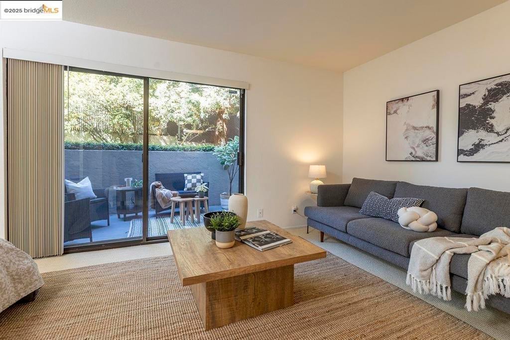 Photo of Listing #41109612