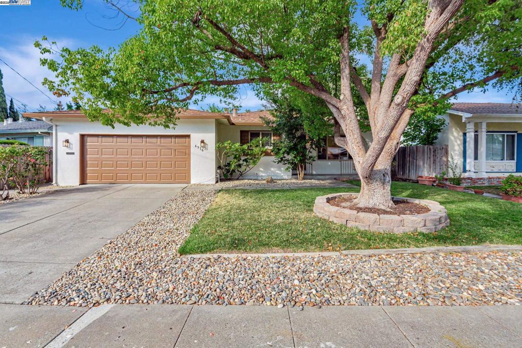 Photo of Listing #41109617