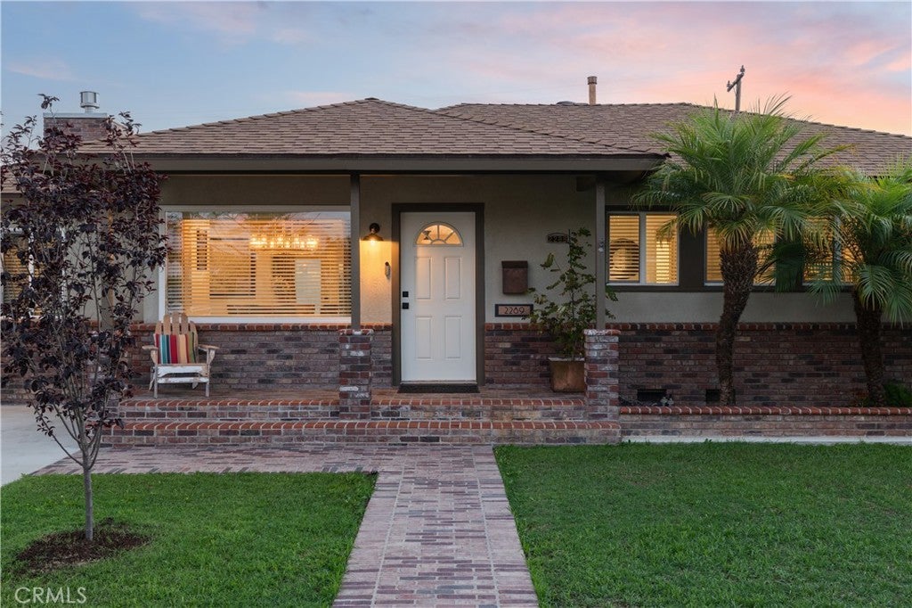 Photo of Listing #PW25194225