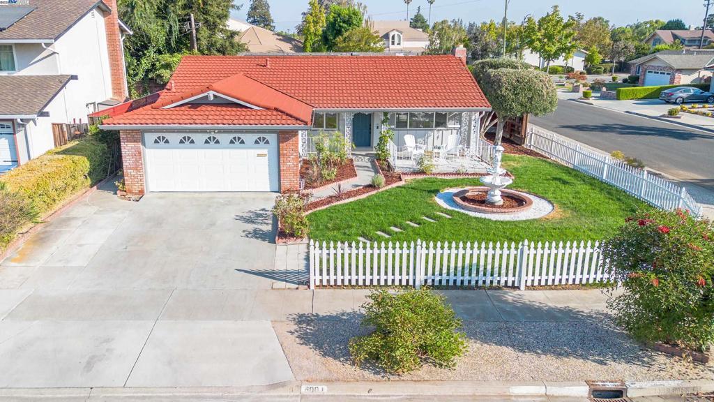 Photo of Listing #41109653