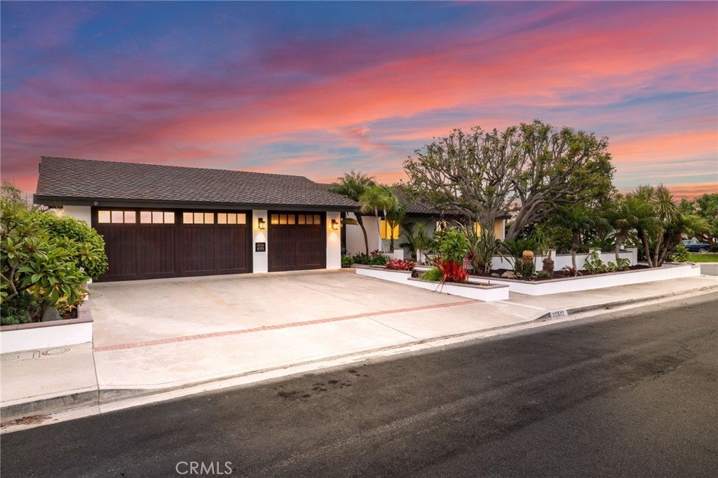 Photo of Listing #OC25111402