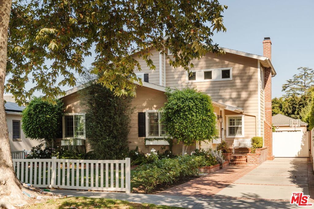 Photo of Listing #25584403