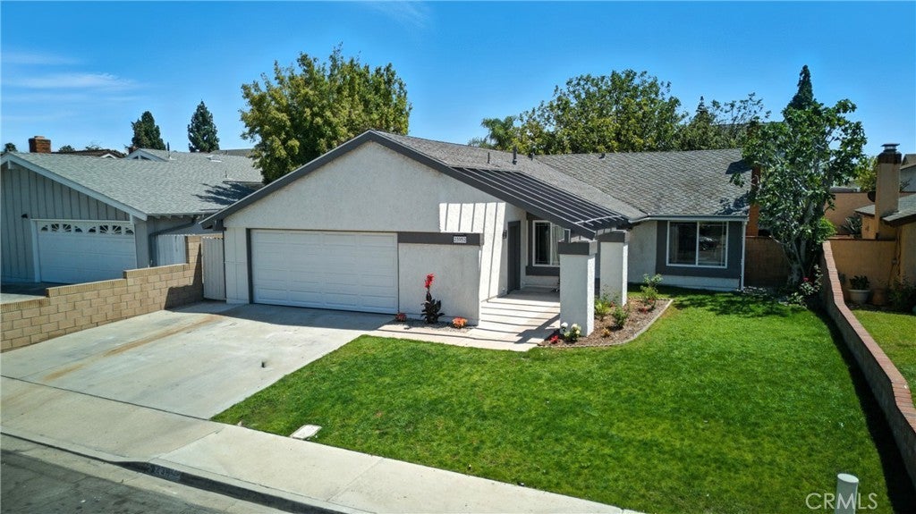 Photo of Listing #OC25194366