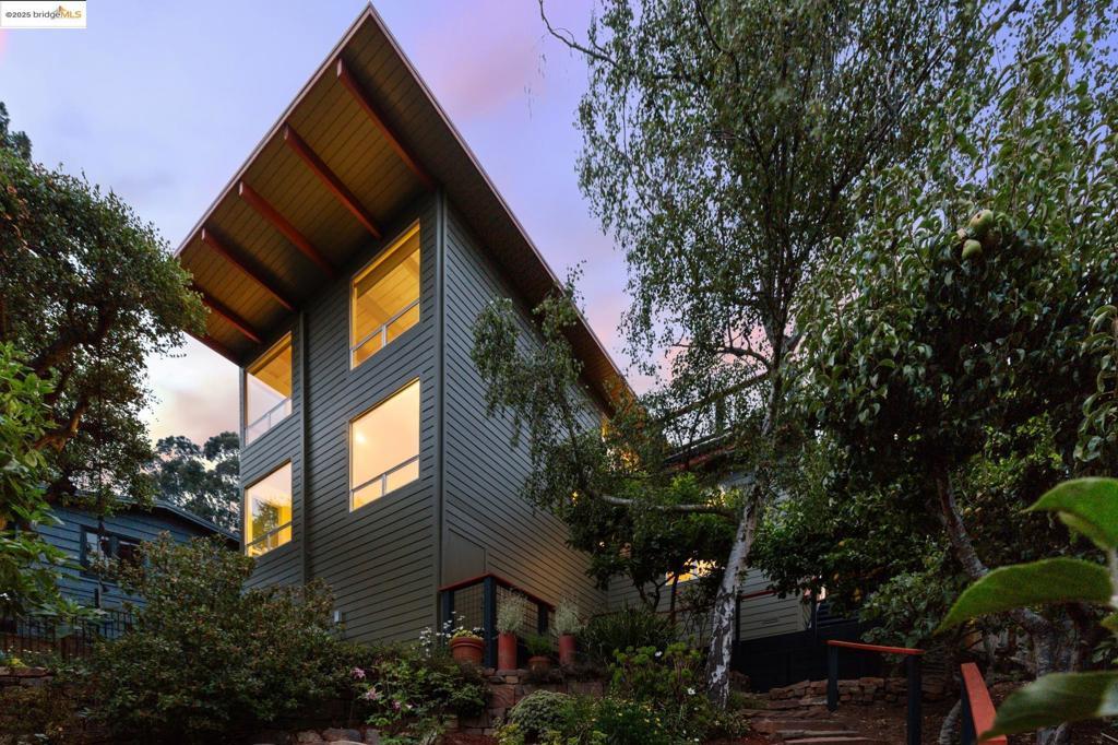 Photo of Listing #41109672