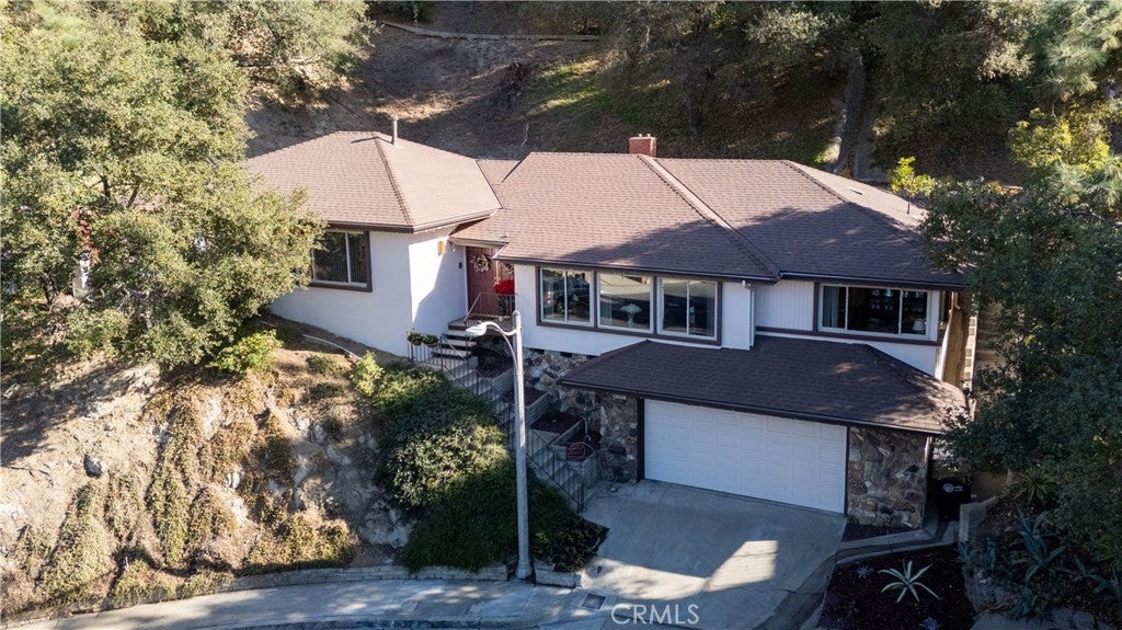 Photo of Listing #PW25194551