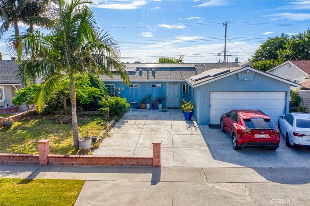 Photo of Listing #OC25190079