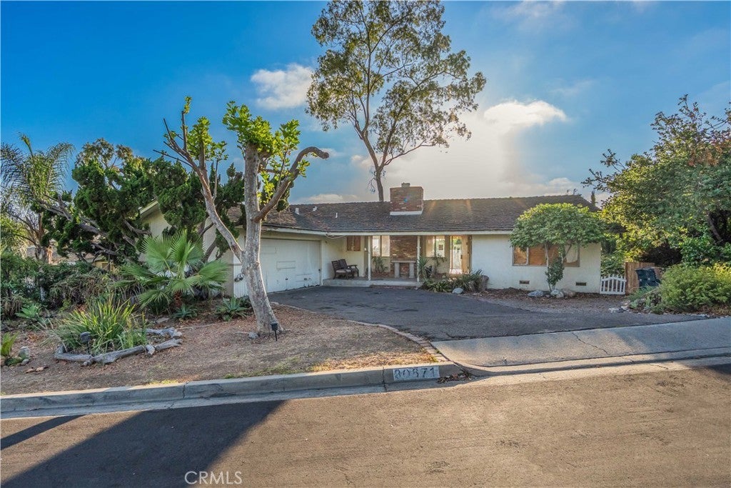 Photo of Listing #PW25194597