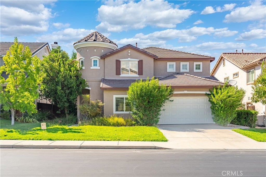 Photo of Listing #SR25191870