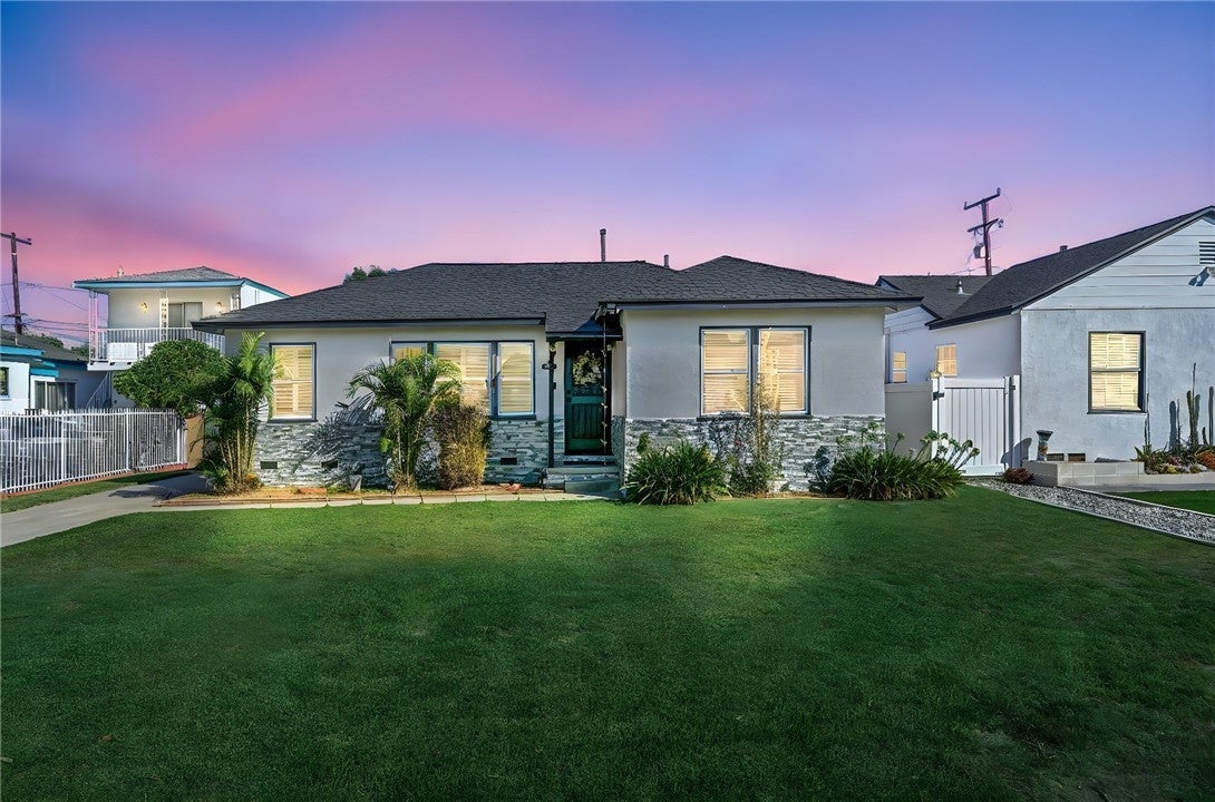 Photo of Listing #RS25193109