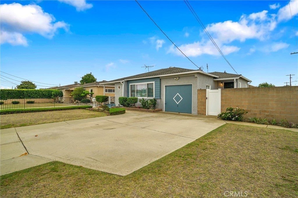 Photo of Listing #ND25189547