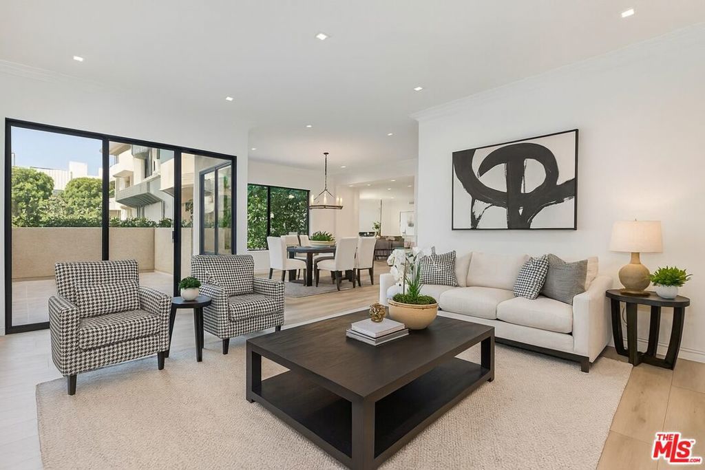 Photo of Listing #25569045