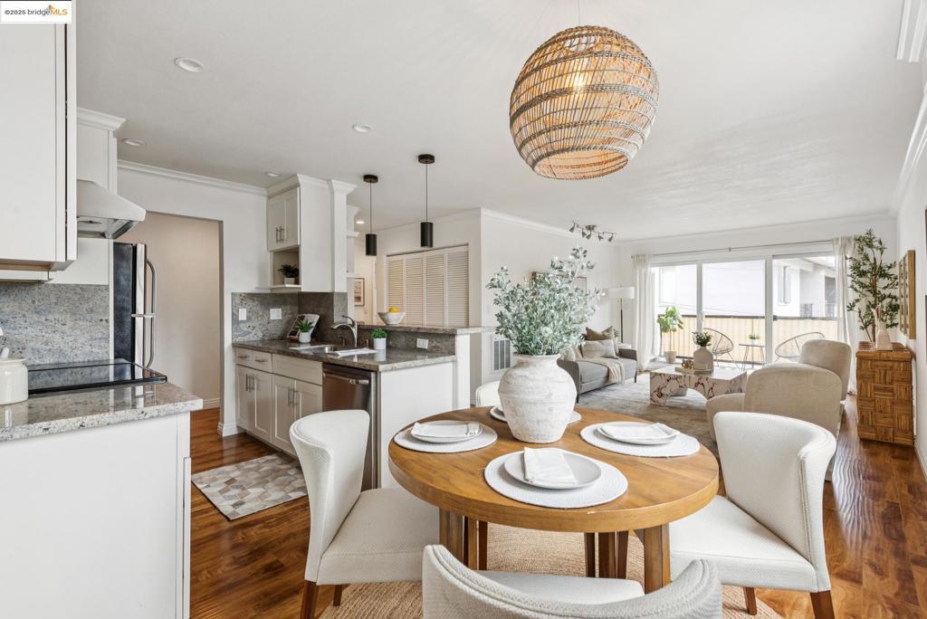 Photo of Listing #41109726