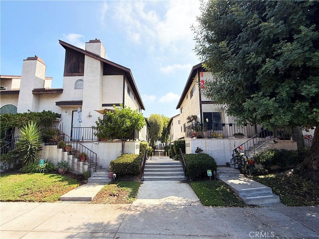 Photo of Listing #SR25194414